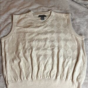Saddlebred V-Neck Cream Sweater Vest
